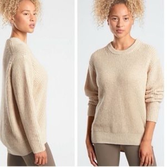 Athleta Sweaters - Athleta Cascades Crew